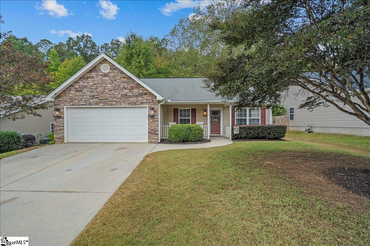 137 Duraleigh Road Anderson SC 29621