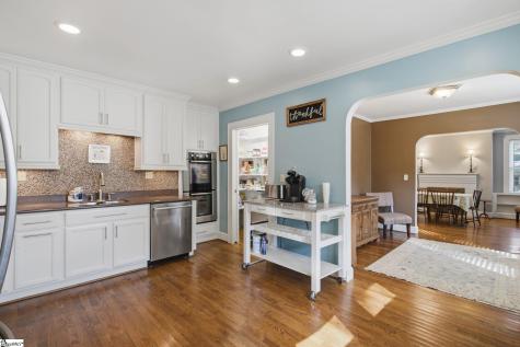 36 Wilshire Drive Greenville SC 29609