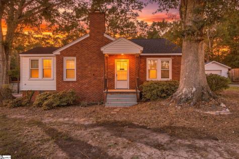 36 Wilshire Drive Greenville SC 29609