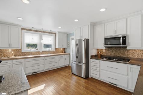 36 Wilshire Drive Greenville SC 29609