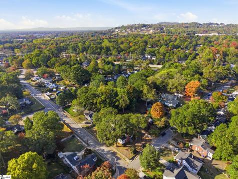 36 Wilshire Drive Greenville SC 29609