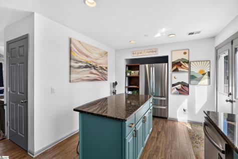 10 River Run Greenville SC 29605