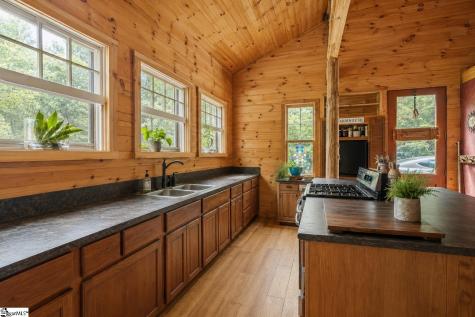 338 Little Crowe Creek Road Pickens SC 29671