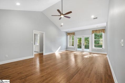 1 Mandarin Circle Taylors SC 29687