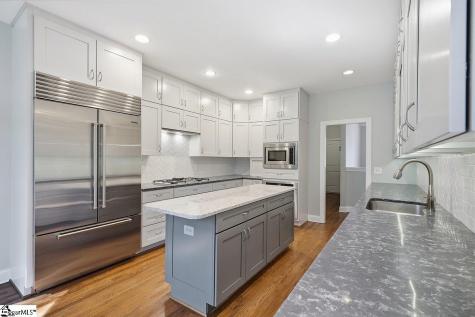 1 Mandarin Circle Taylors SC 29687