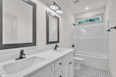 517 N East Main Street Easley SC 29640