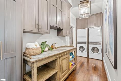 24 Highland Drive Greenville SC 29605