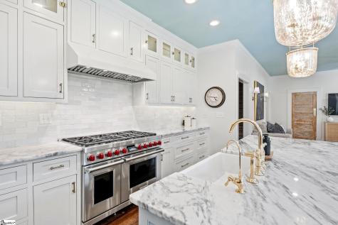 24 Highland Drive Greenville SC 29605