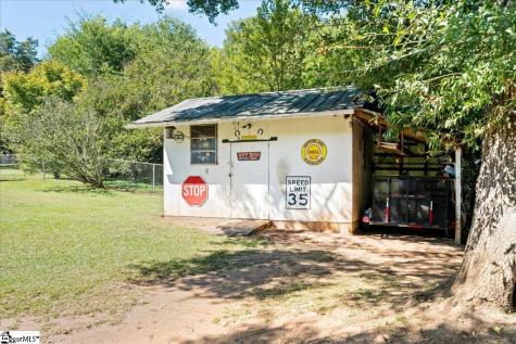 156 Holder Street Pickens SC 29671