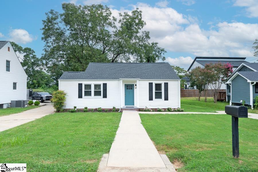 105 E Bearden Street Greer SC 29651