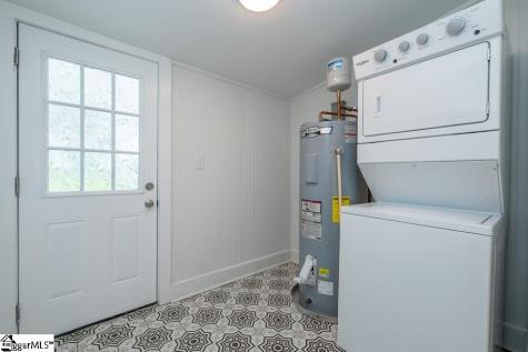 105 E Bearden Street Greer SC 29651