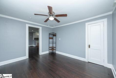 105 E Bearden Street Greer SC 29651