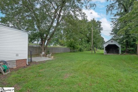 105 E Bearden Street Greer SC 29651