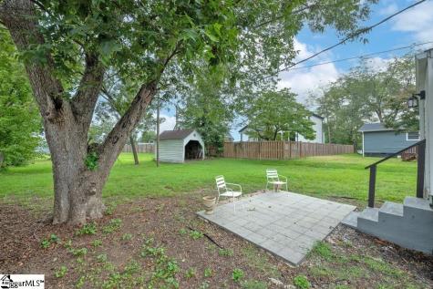 105 E Bearden Street Greer SC 29651