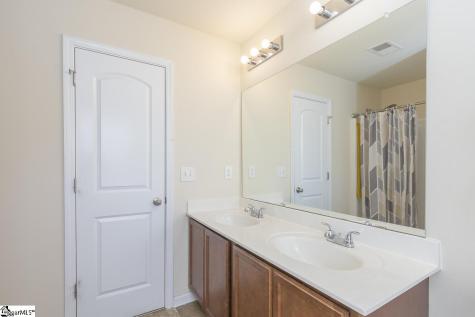 123 Elmhurst Lane Anderson SC 29621