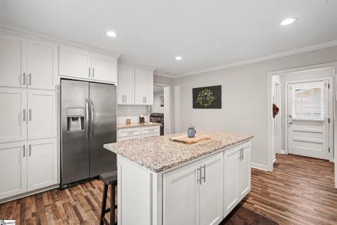 120 Carlton Drive Mauldin SC 29662