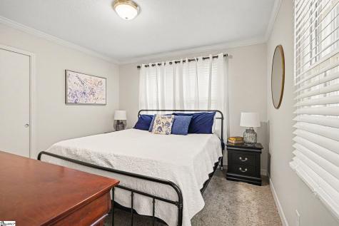 120 Carlton Drive Mauldin SC 29662