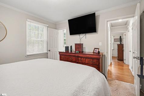 120 Carlton Drive Mauldin SC 29662