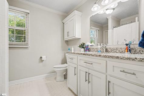 120 Carlton Drive Mauldin SC 29662