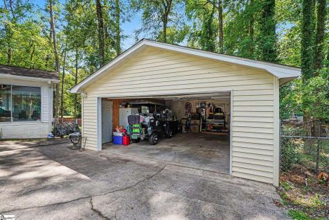 120 Carlton Drive Mauldin SC 29662