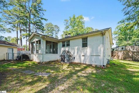120 Carlton Drive Mauldin SC 29662