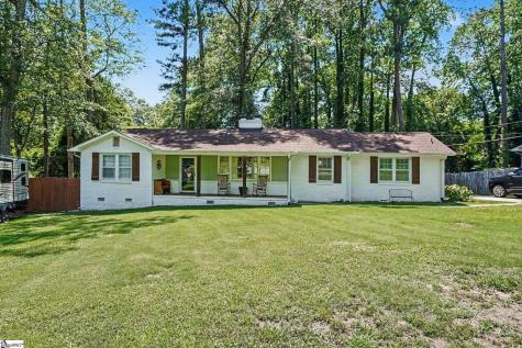 120 Carlton Drive Mauldin SC 29662