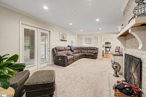 120 Carlton Drive Mauldin SC 29662