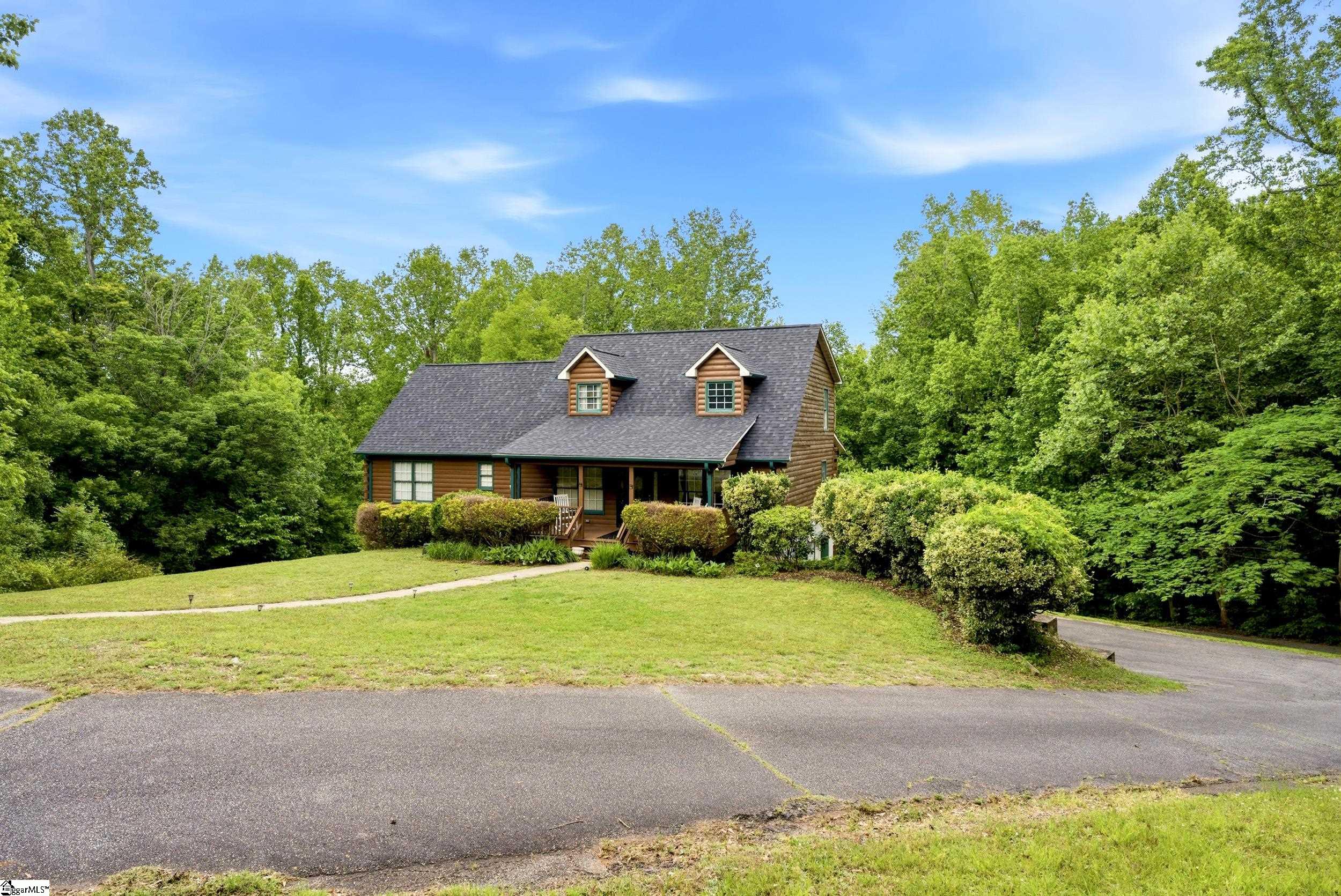 135 Pointe Drive Campobello SC 29322