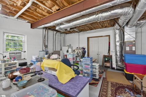 135 Pointe Drive Campobello SC 29322