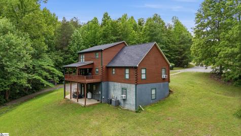 135 Pointe Drive Campobello SC 29322
