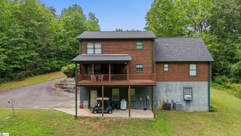 135 Pointe Drive Campobello SC 29322