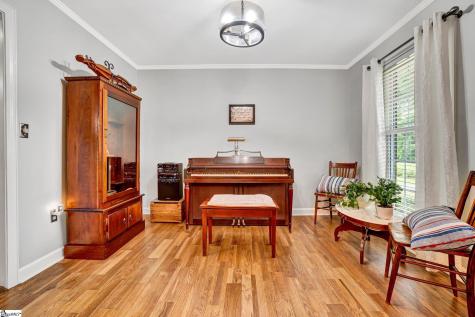 213 Missallie Drive Clinton SC 29325