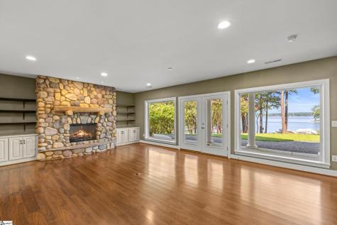 210 Amenity Way Seneca SC 29672