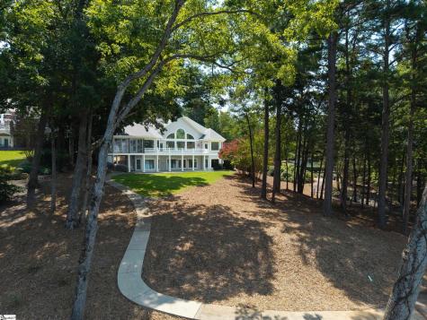 210 Amenity Way Seneca SC 29672
