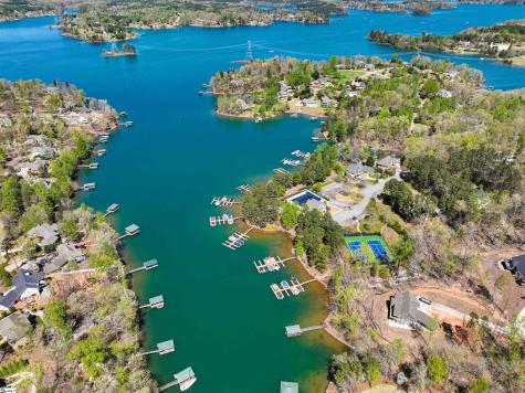 210 Amenity Way Seneca SC 29672