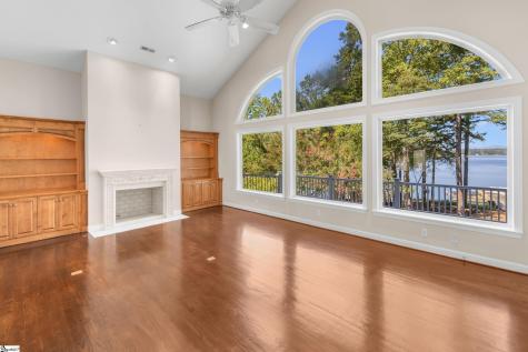 210 Amenity Way Seneca SC 29672