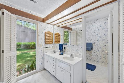 135 Ingleoak Lane Greenville SC 29615
