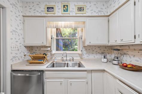 135 Ingleoak Lane Greenville SC 29615