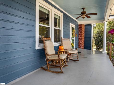 6 Briggs Avenue Greenville SC 29601