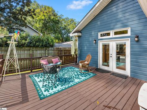 6 Briggs Avenue Greenville SC 29601