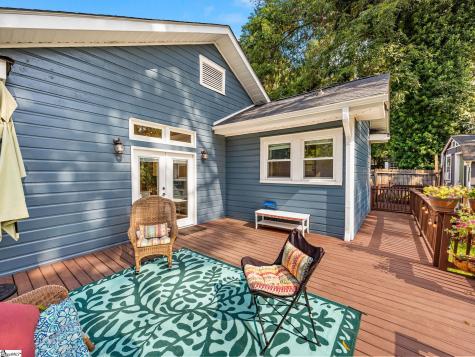 6 Briggs Avenue Greenville SC 29601