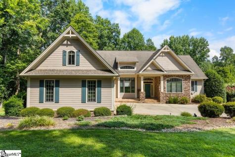 1 Long Shadow Lane Travelers Rest SC 29690