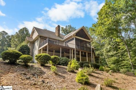 1 Long Shadow Lane Travelers Rest SC 29690