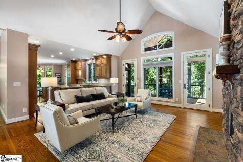 1 Long Shadow Lane Travelers Rest SC 29690