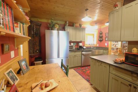 141 Owl Haven Lane Cedar Mountain NC 28718