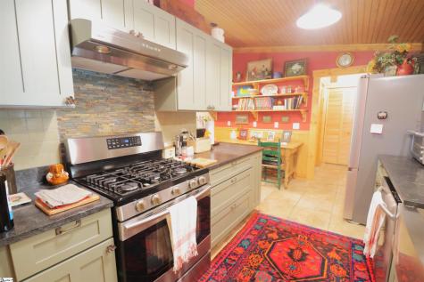 141 Owl Haven Lane Cedar Mountain NC 28718