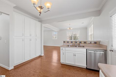 17 Casey Street Greenville SC 29601
