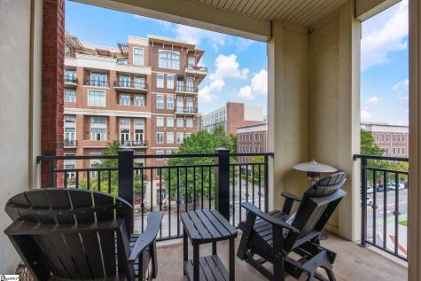 98 E Mcbee Avenue Greenville SC 29601