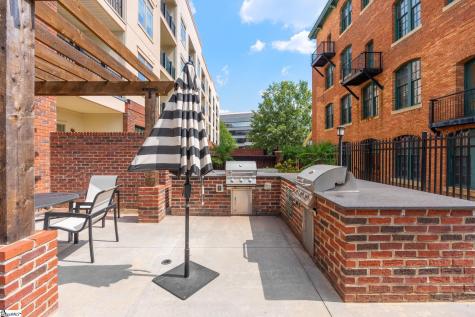 98 E Mcbee Avenue Greenville SC 29601