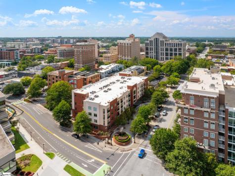 98 E Mcbee Avenue Greenville SC 29601